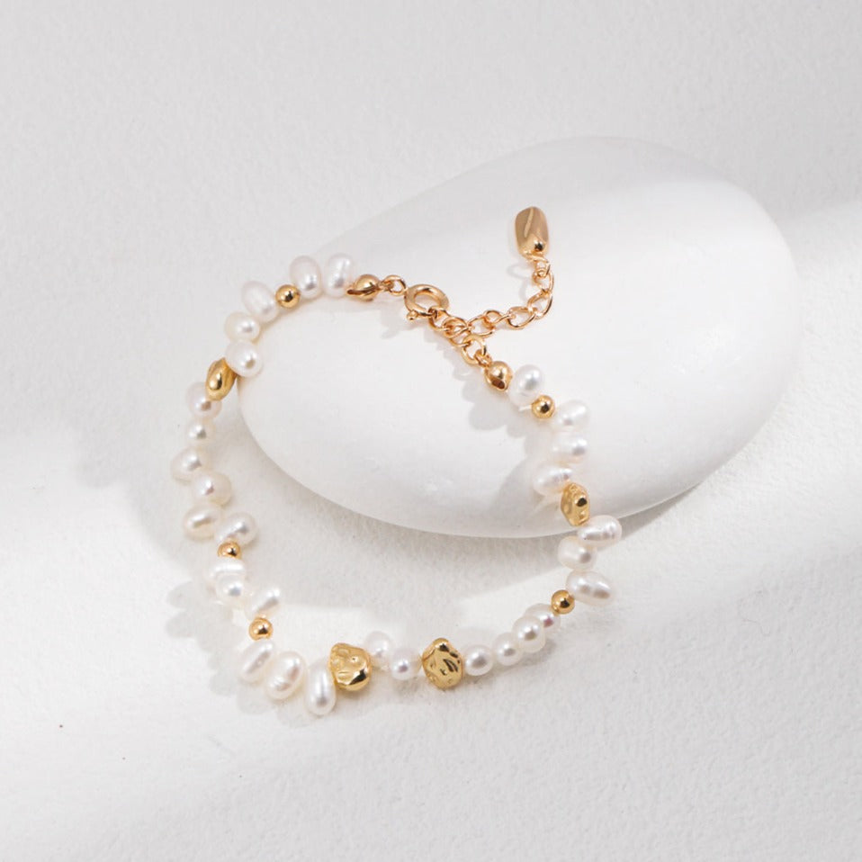 Seymours & Co. Sprig Pearl Bracelet