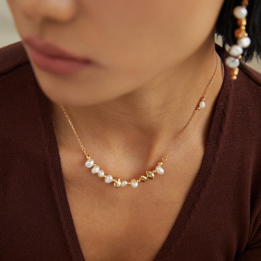 Seymours & Co. Pebble Gold & Pearl Necklace